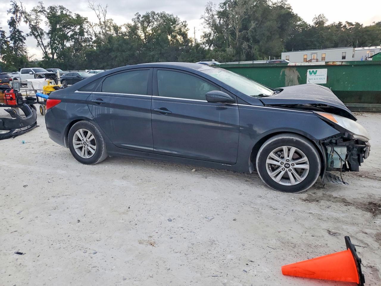 2013 HYUNDAI SONATA GLS — Фото 4 из 13