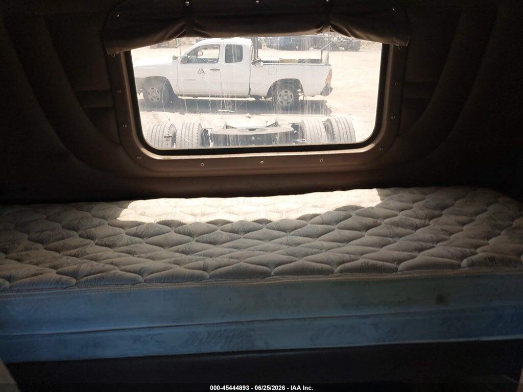 1XPXD49X8CD138293 2012 PETERBILT 389 photo no. 6