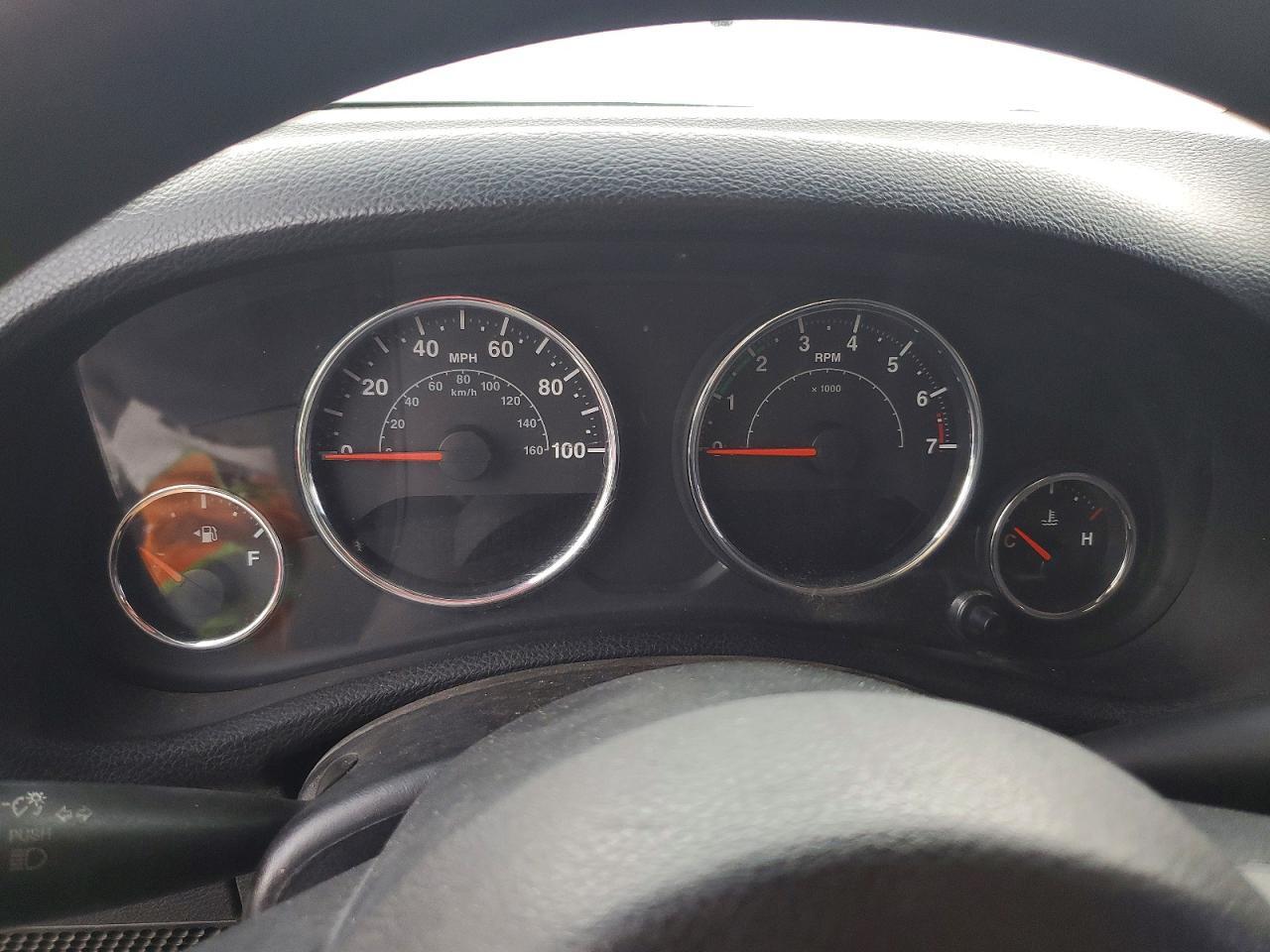 2013 JEEP WRANGLER SPORT — Фото 9 из 13