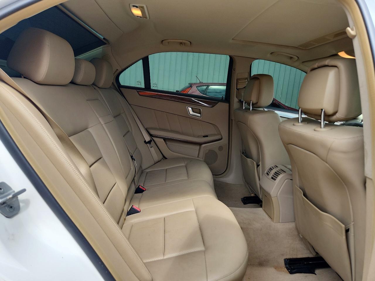 2013 MERCEDES-BENZ E 350 — Фото 10 из 12