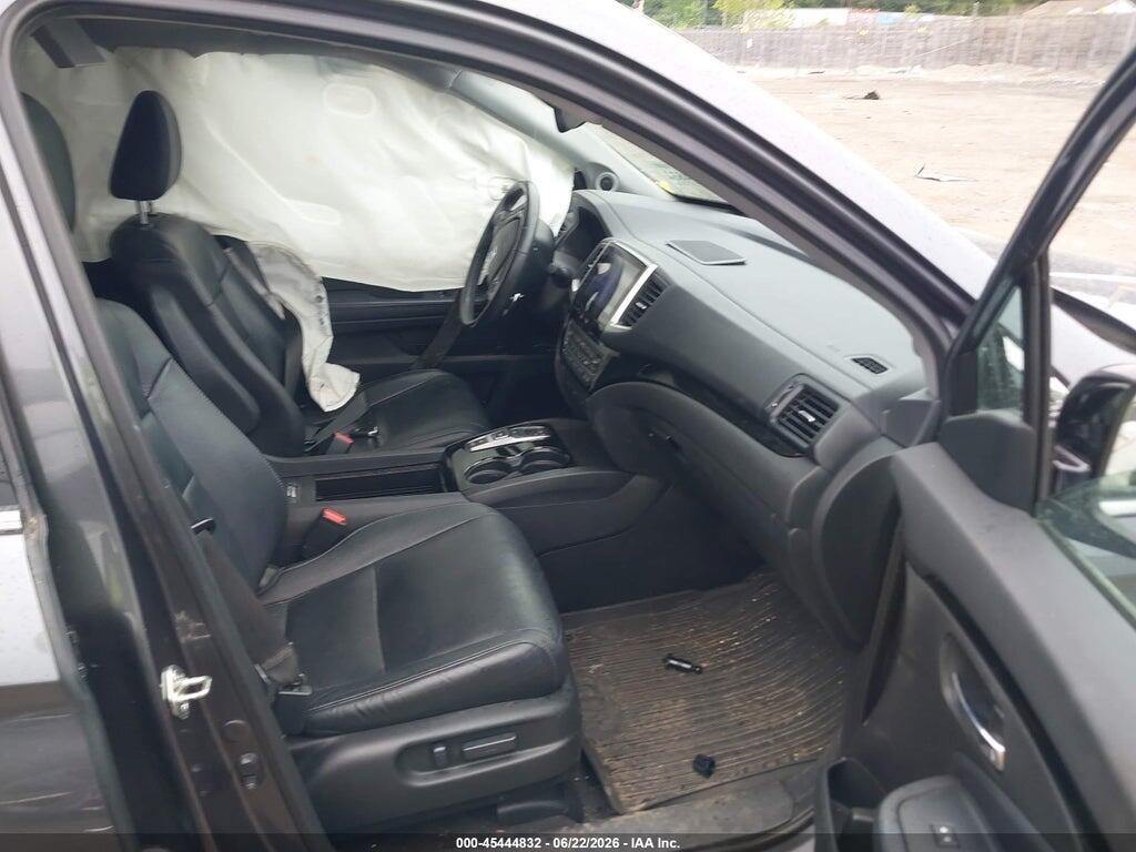 5FNYF6H91HB033111 2017 HONDA PILOT photo no. 5