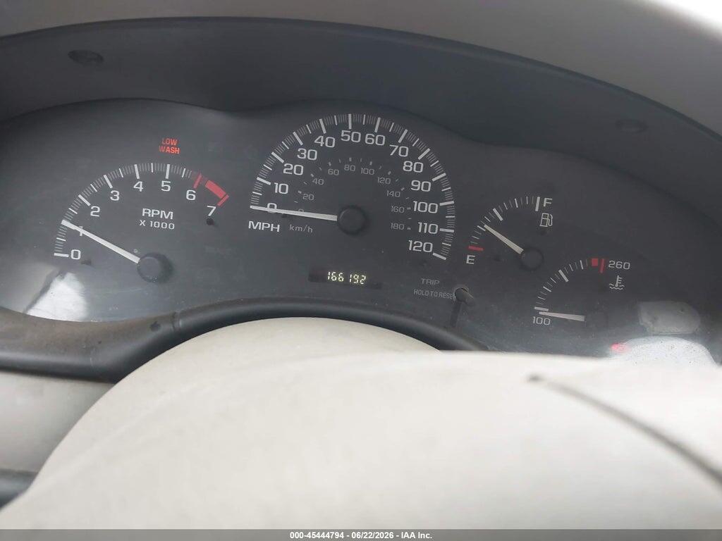 1G1ND52F05M164415 2005 CHEVROLET CLASSIC photo no. 7