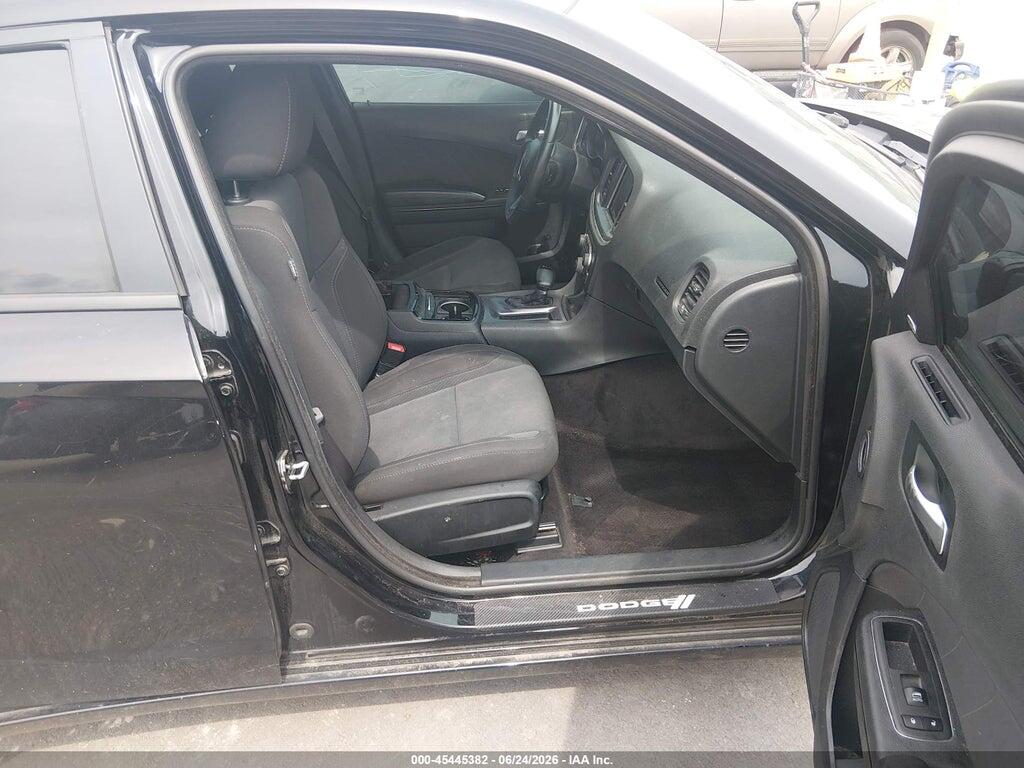 2C3CDXHG4HH667046 2017 DODGE CHARGER photo no. 5