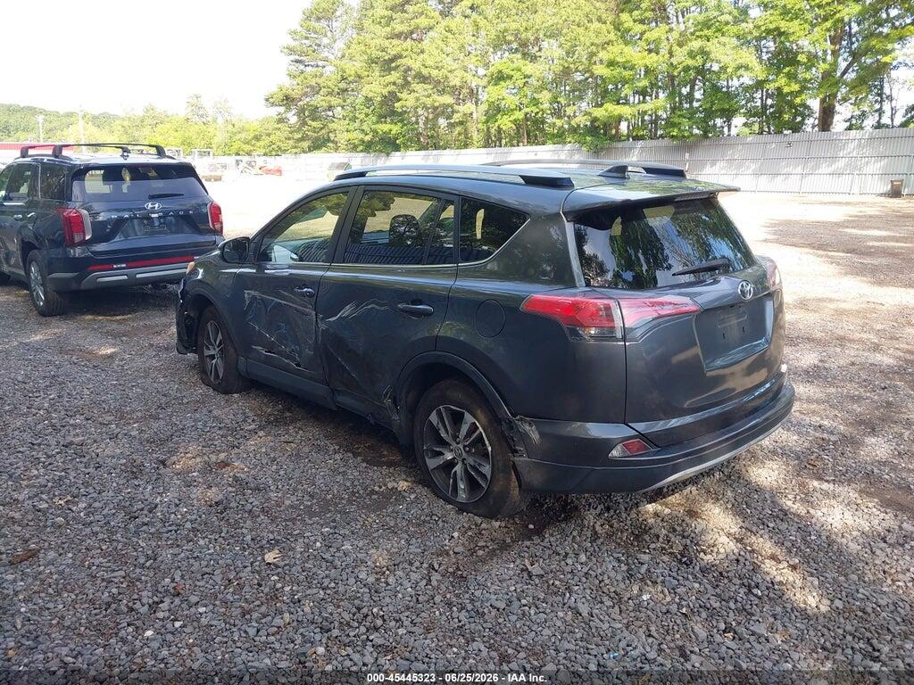 JTMRFREVXHJ115192 2017 TOYOTA RAV4 photo no. 3