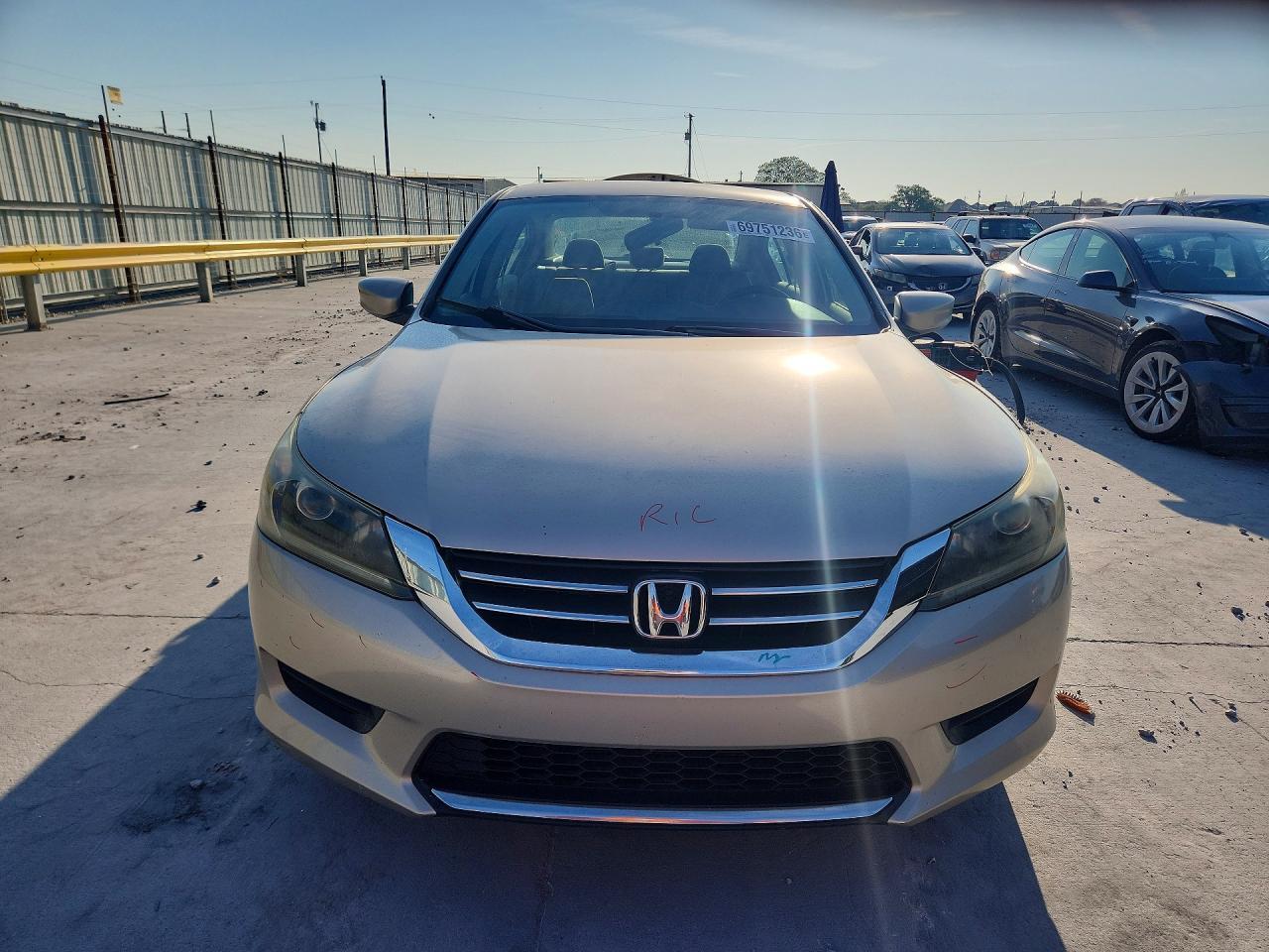 2014 HONDA ACCORD LX — Фото 5 из 12