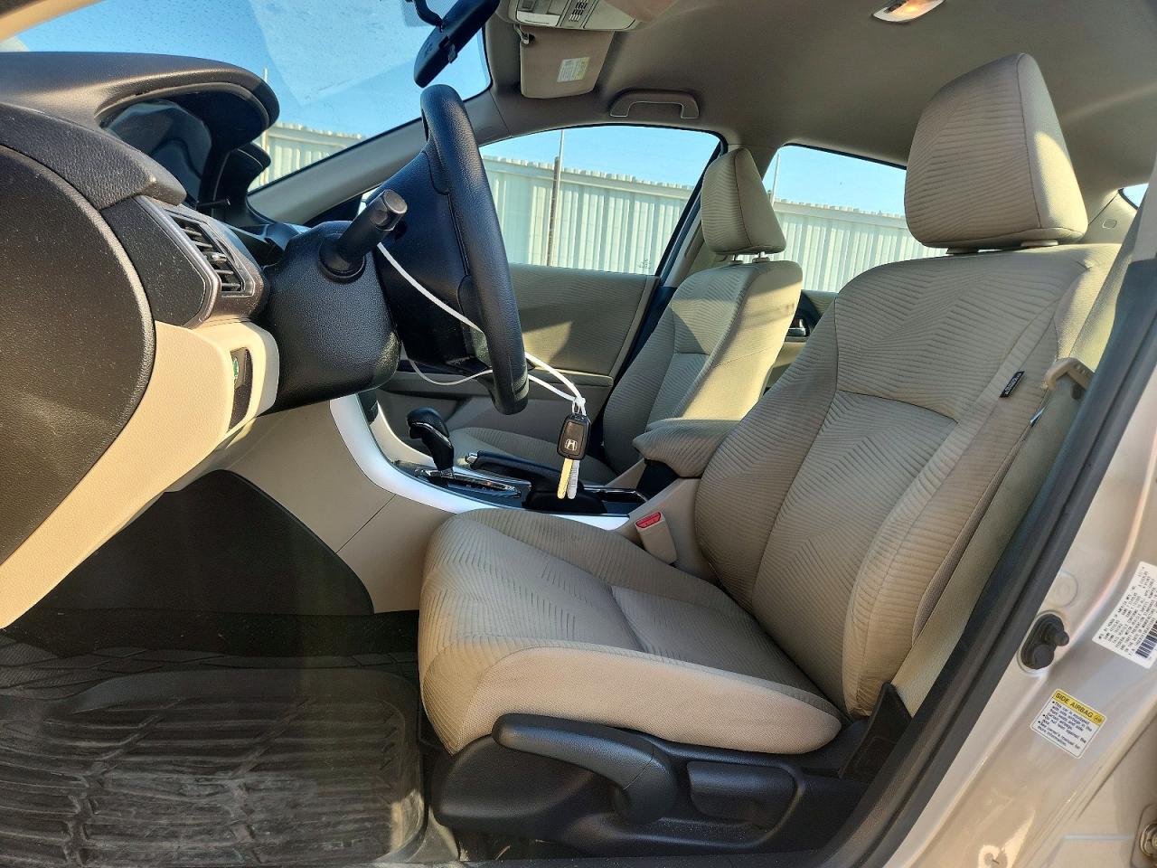 2014 HONDA ACCORD LX — Фото 7 из 12