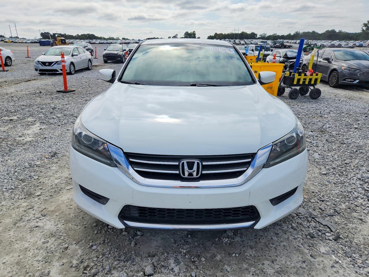 2014 HONDA ACCORD LX — Фото 5 из 12