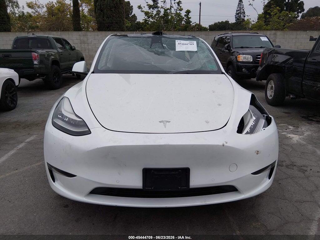 7SAYGDEE3NF346808 2022 TESLA MODEL Y photo no. 6
