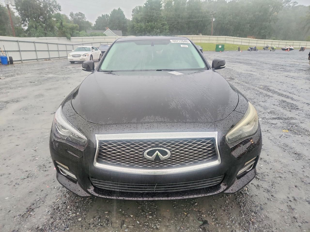 2014 INFINITI Q50 PREMIUM — Фото 5 из 12