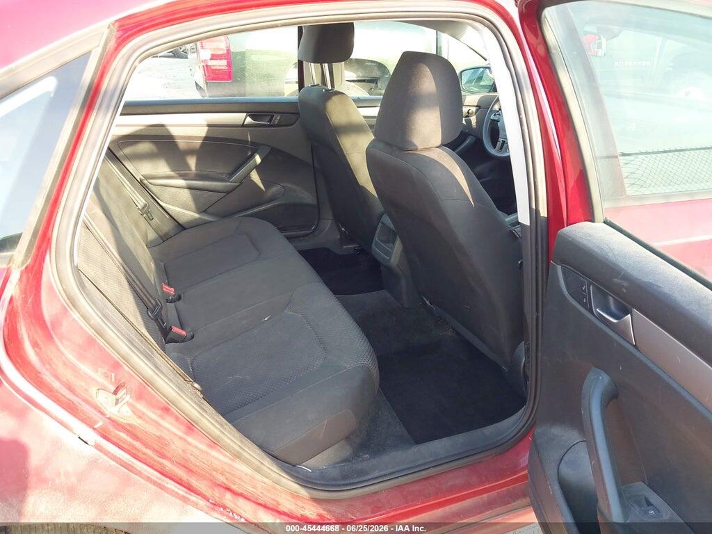 1VWAT7A32FC073579 2015 VOLKSWAGEN PASSAT photo no. 8