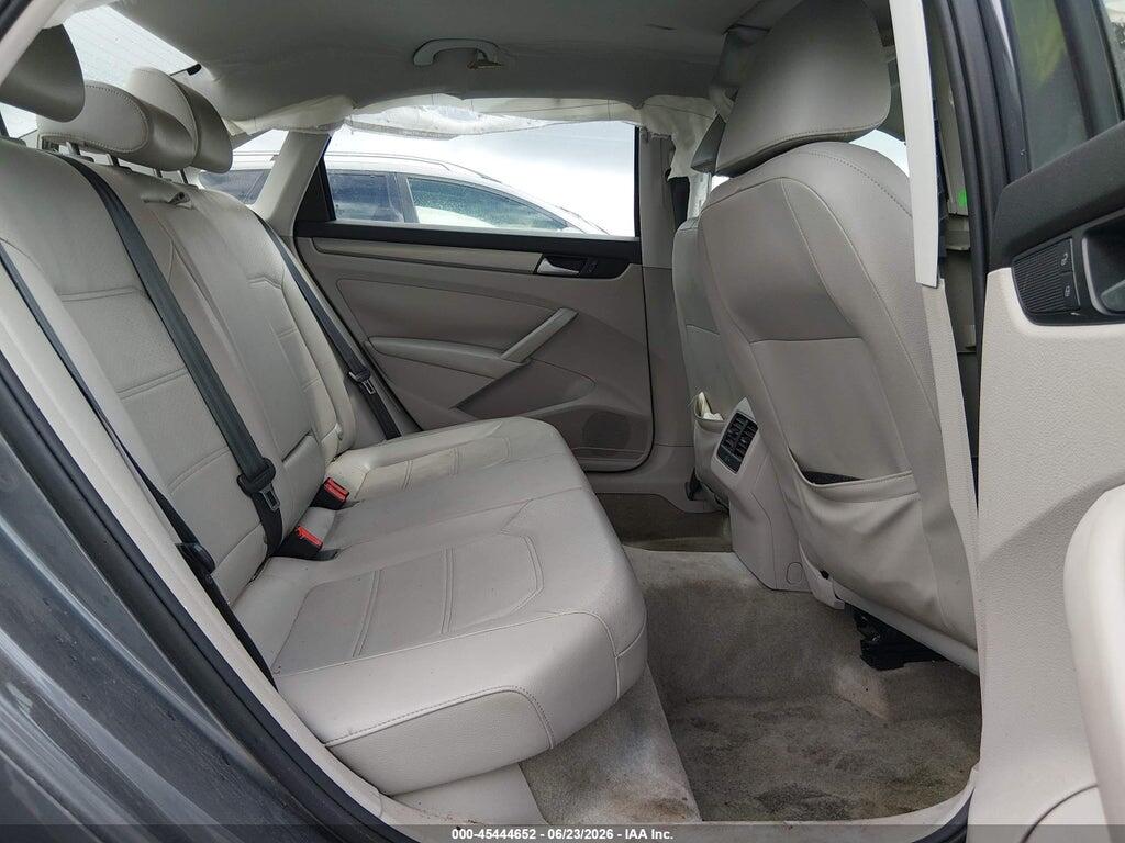 1VWBV7A35FC082064 2015 VOLKSWAGEN PASSAT photo no. 8