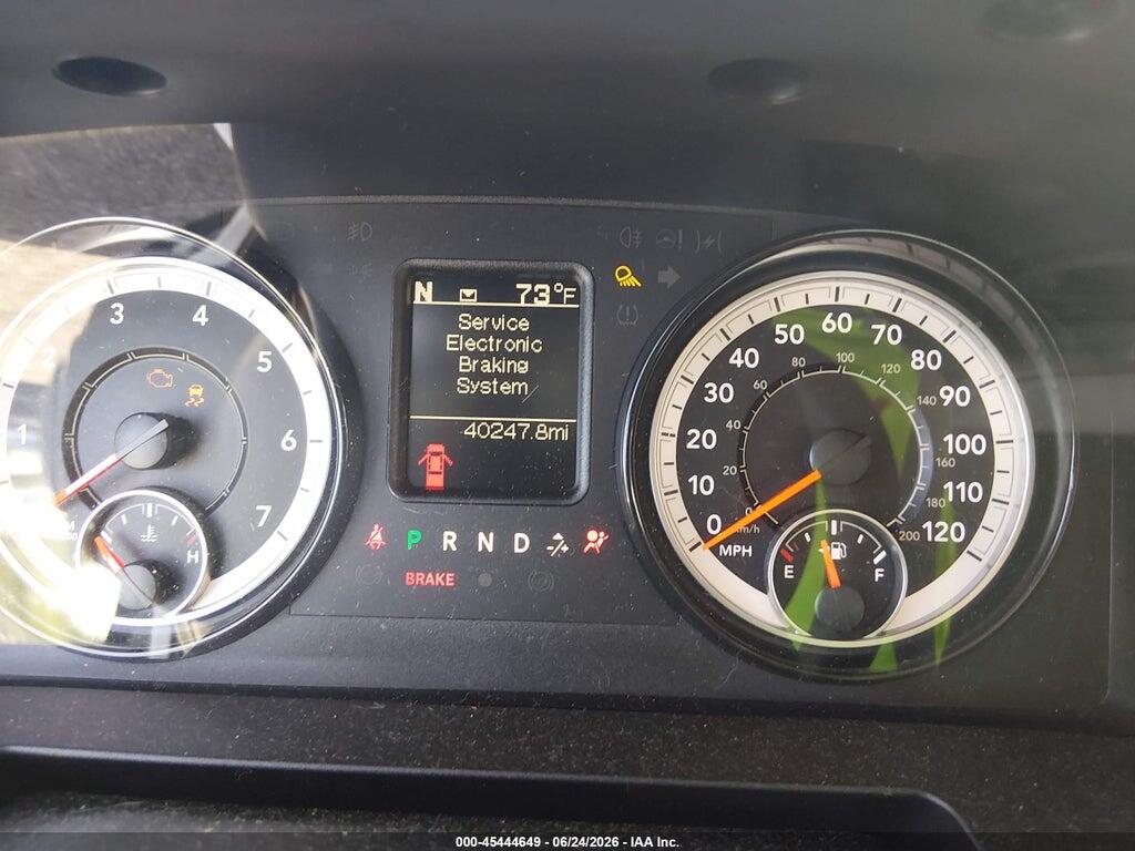 1C6RR6FT1KS686923 2019 RAM 1500 CLASSIC photo no. 7
