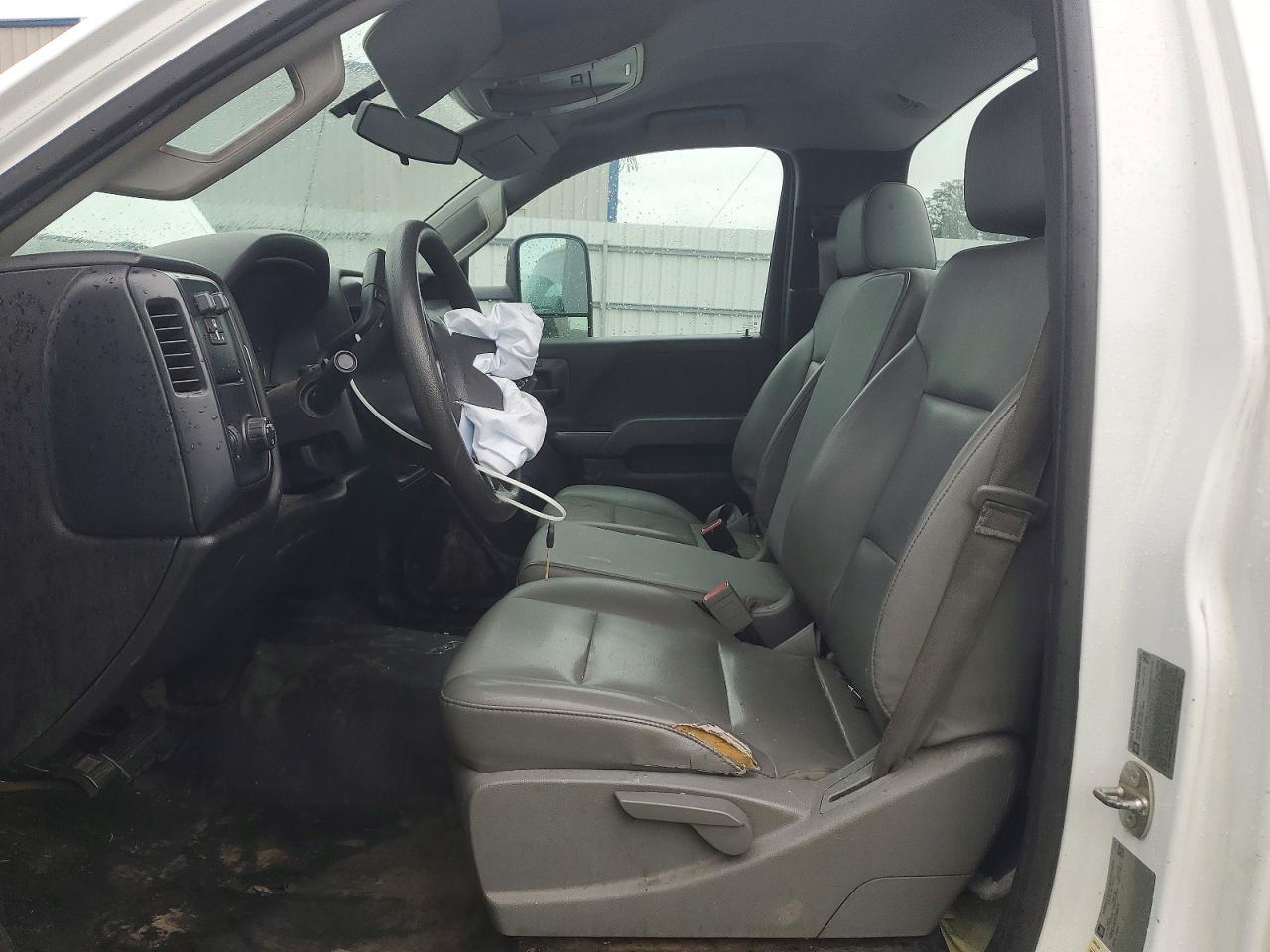 2015 CHEVROLET SILVERADO C3500 — Фото 7 из 12