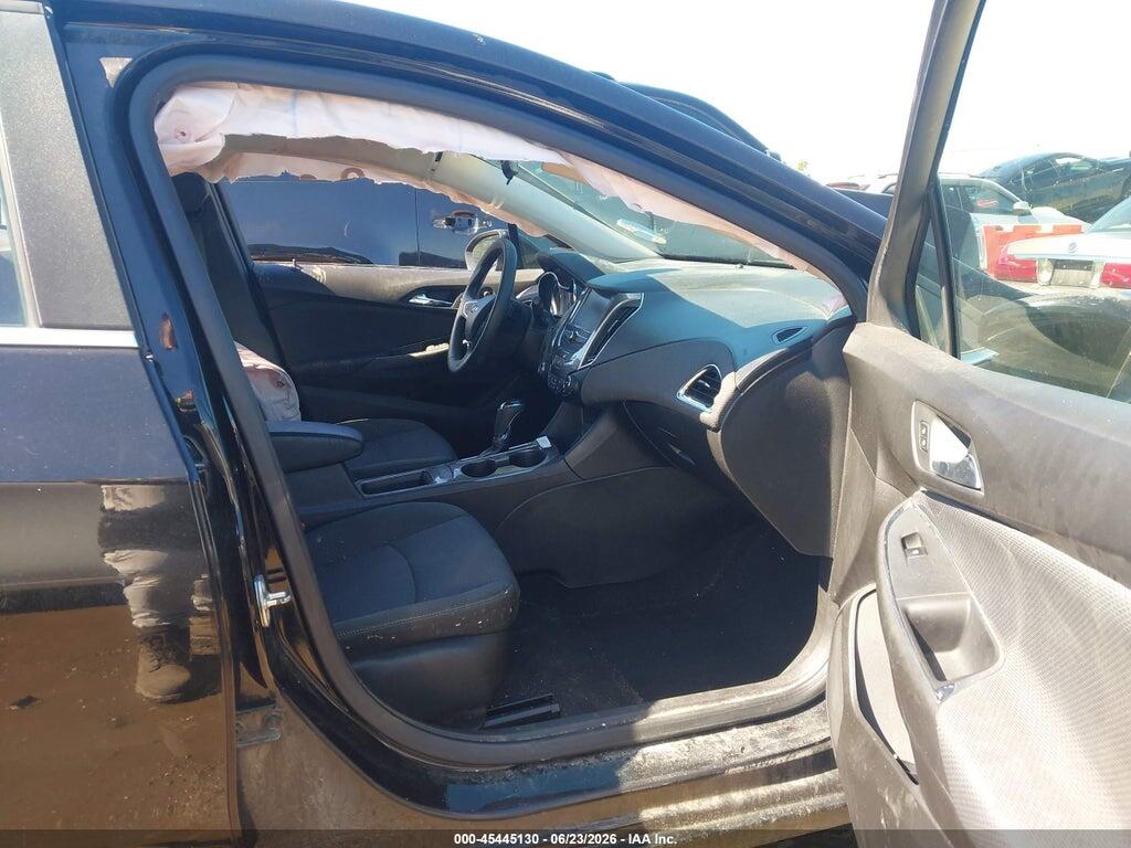 3G1BE6SMXJS630611 2018 CHEVROLET CRUZE photo no. 5