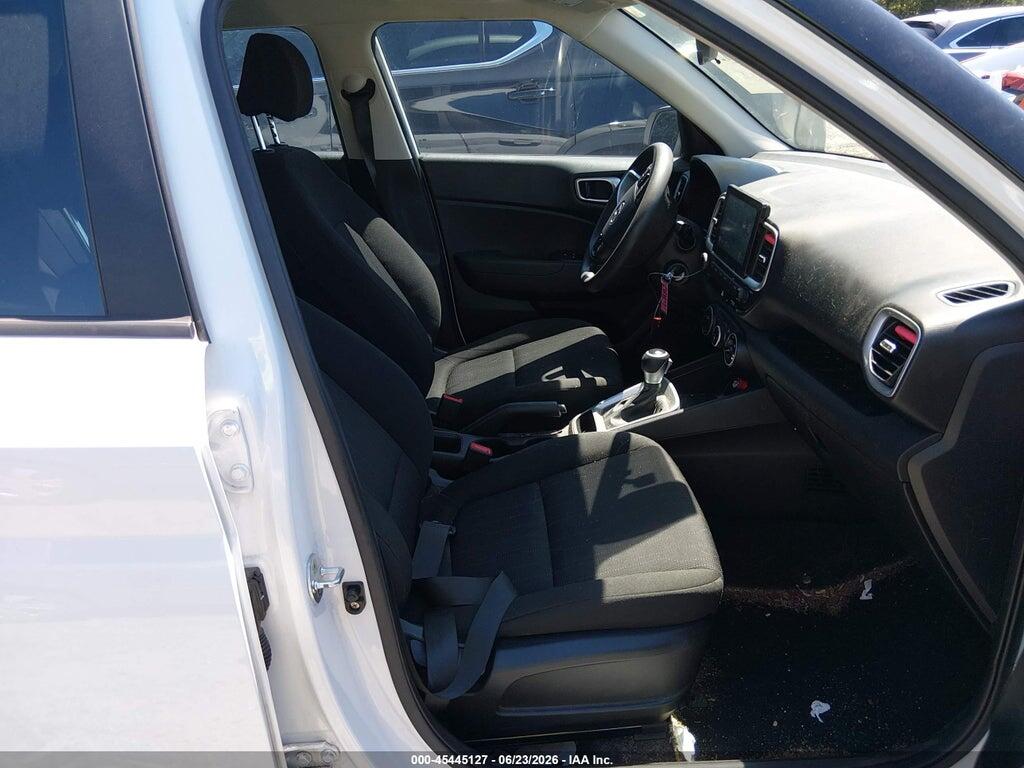 KMHRB8A38MU114735 2021 HYUNDAI VENUE photo no. 5