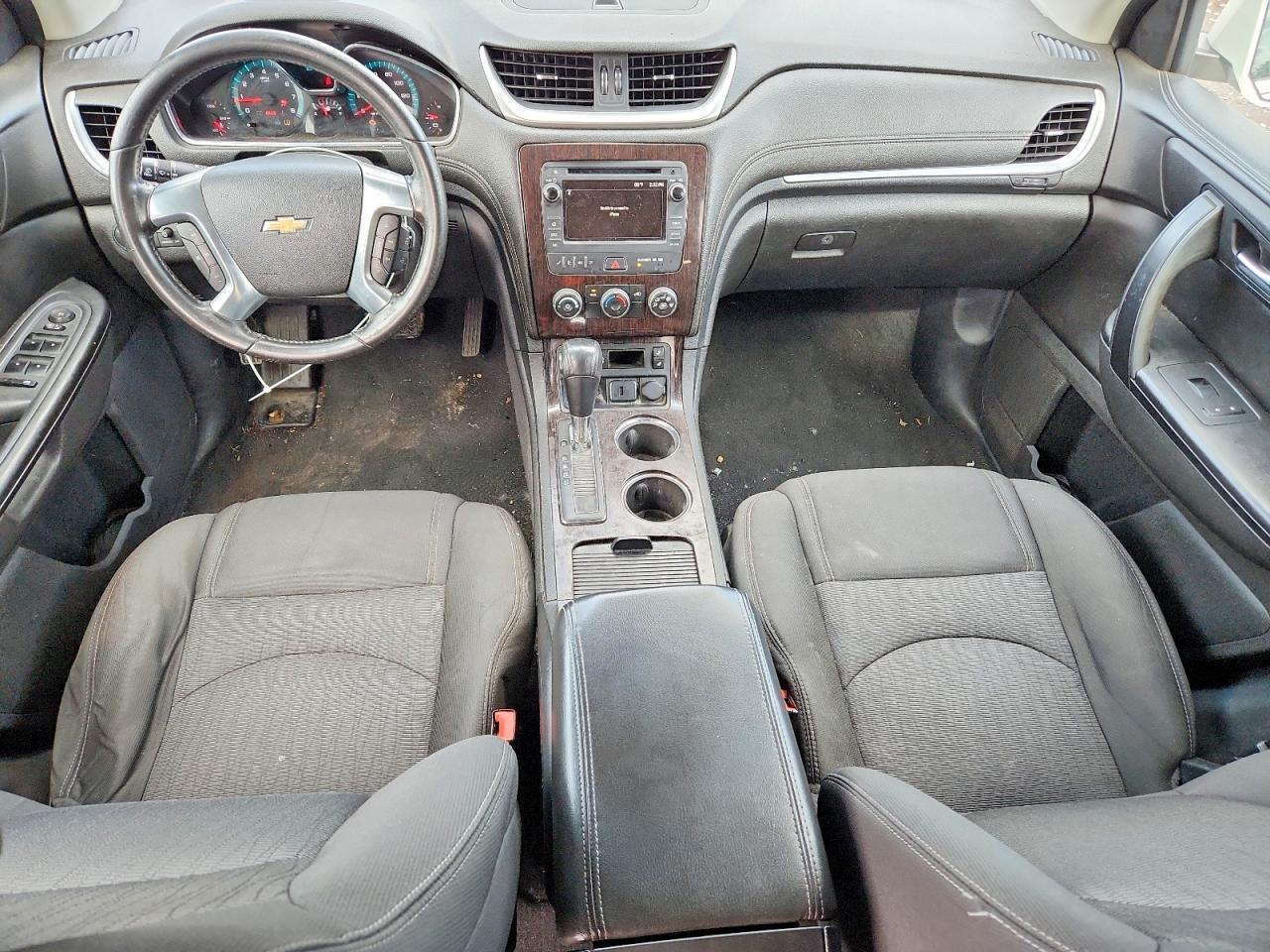 2015 CHEVROLET TRAVERSE LT — Фото 8 из 13