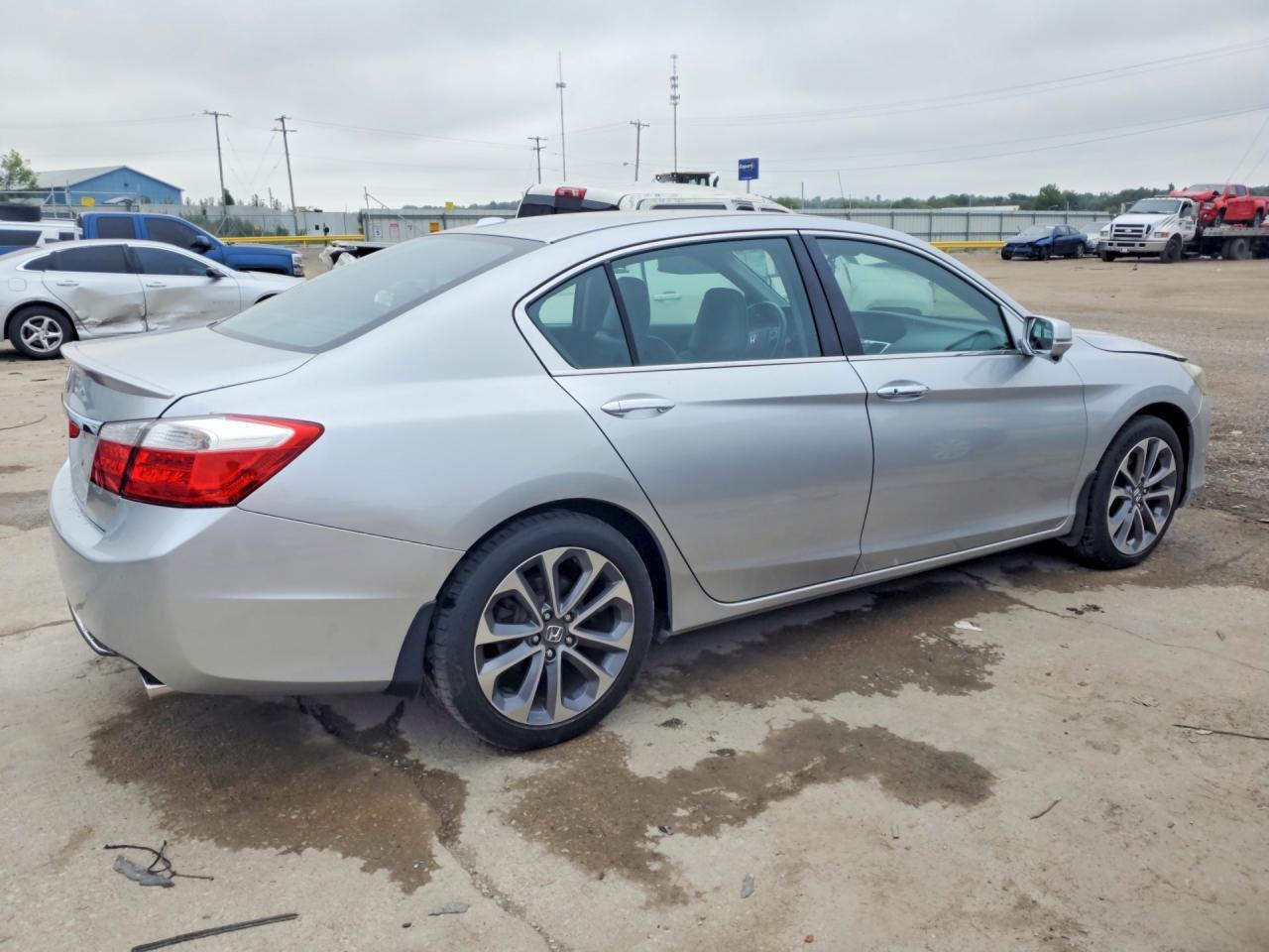 2015 HONDA ACCORD EXL — Фото 3 из 12