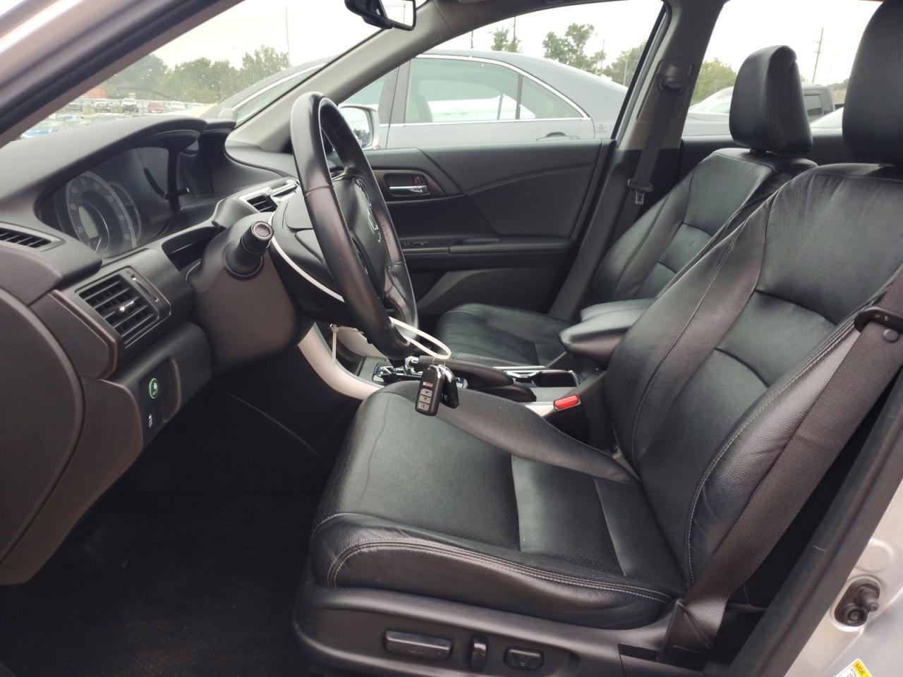 2015 HONDA ACCORD EXL — Фото 7 из 12