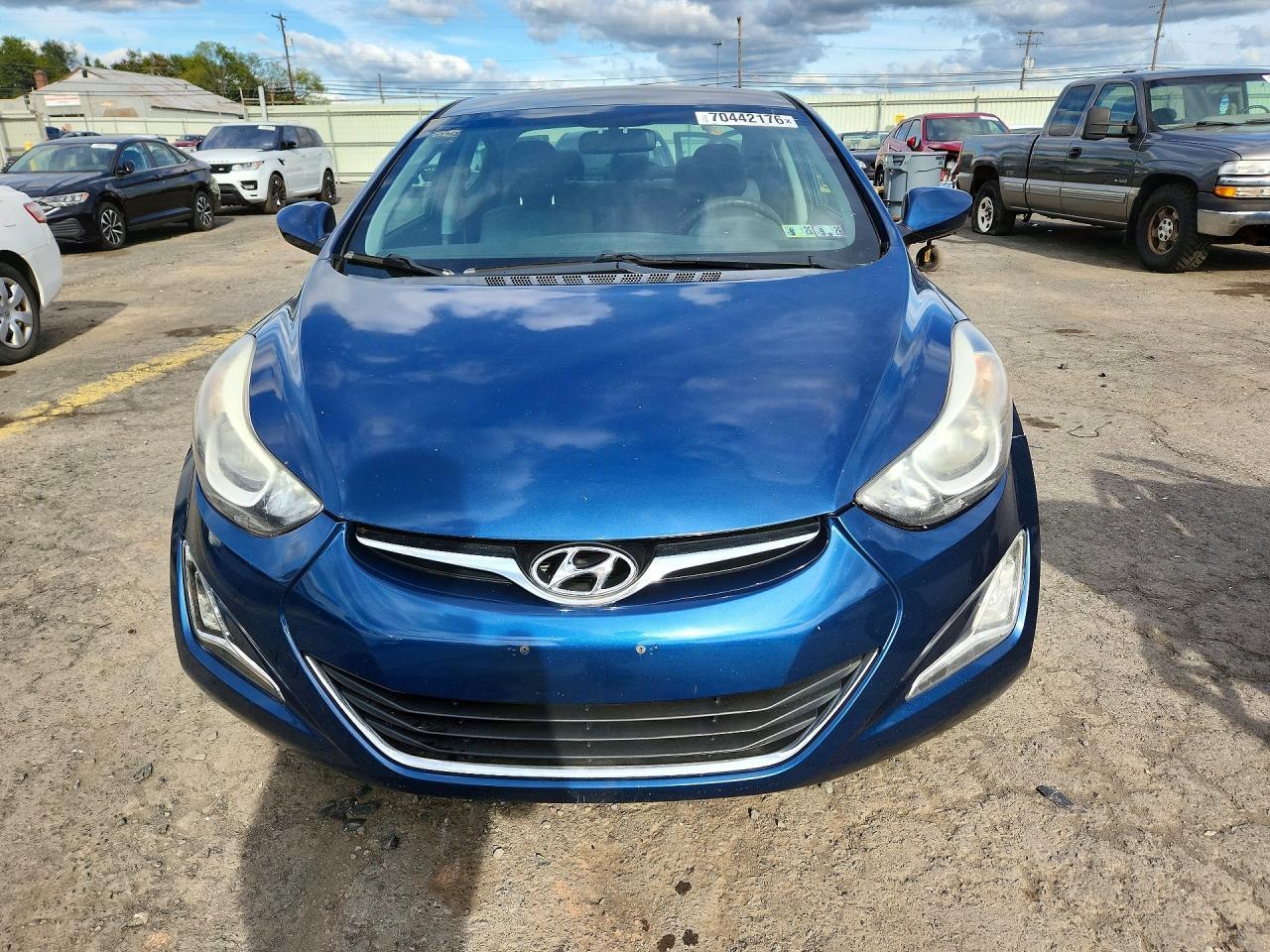 2015 HYUNDAI ELANTRA SE — Фото 5 из 12