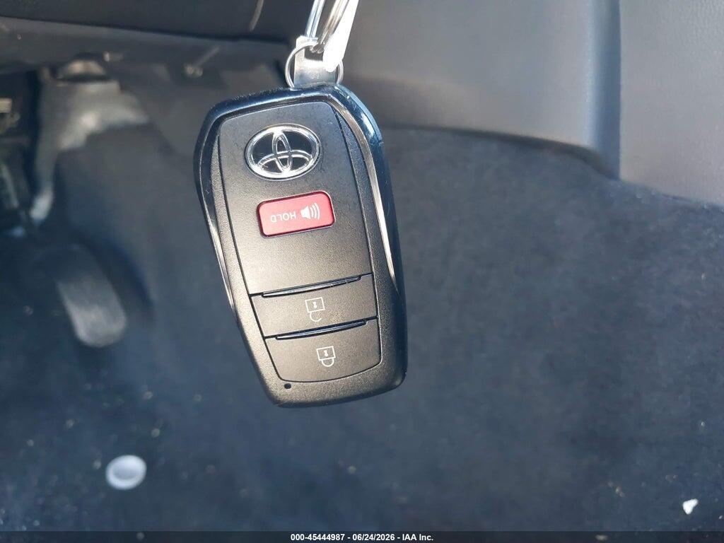 3TYLB5JN8ST067271 2025 TOYOTA TACOMA photo no. 11