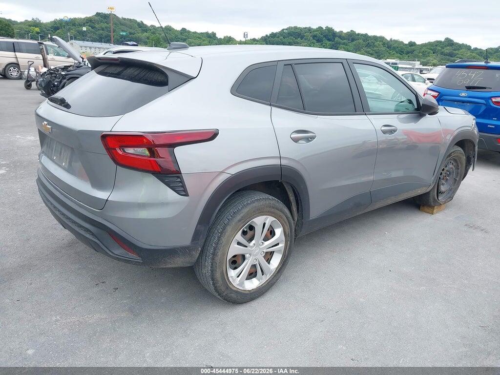 KL77LFE24RC045048 2024 CHEVROLET TRAX photo no. 4