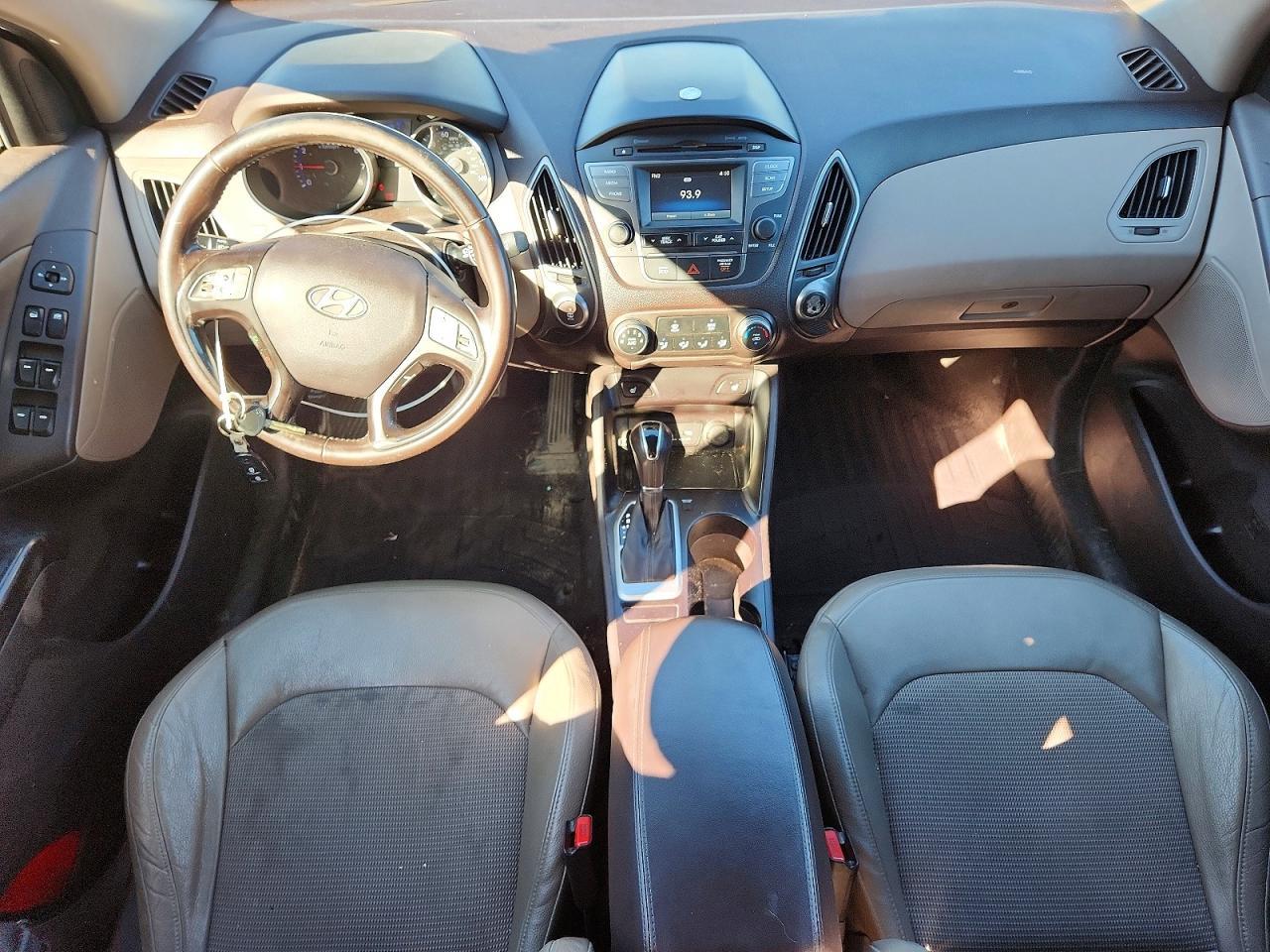 2015 HYUNDAI TUCSON SE — Фото 8 из 13