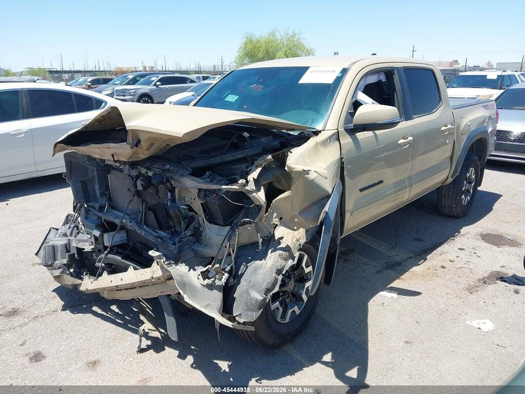 5TFCZ5AN3JX134598 2018 TOYOTA TACOMA photo no. 2