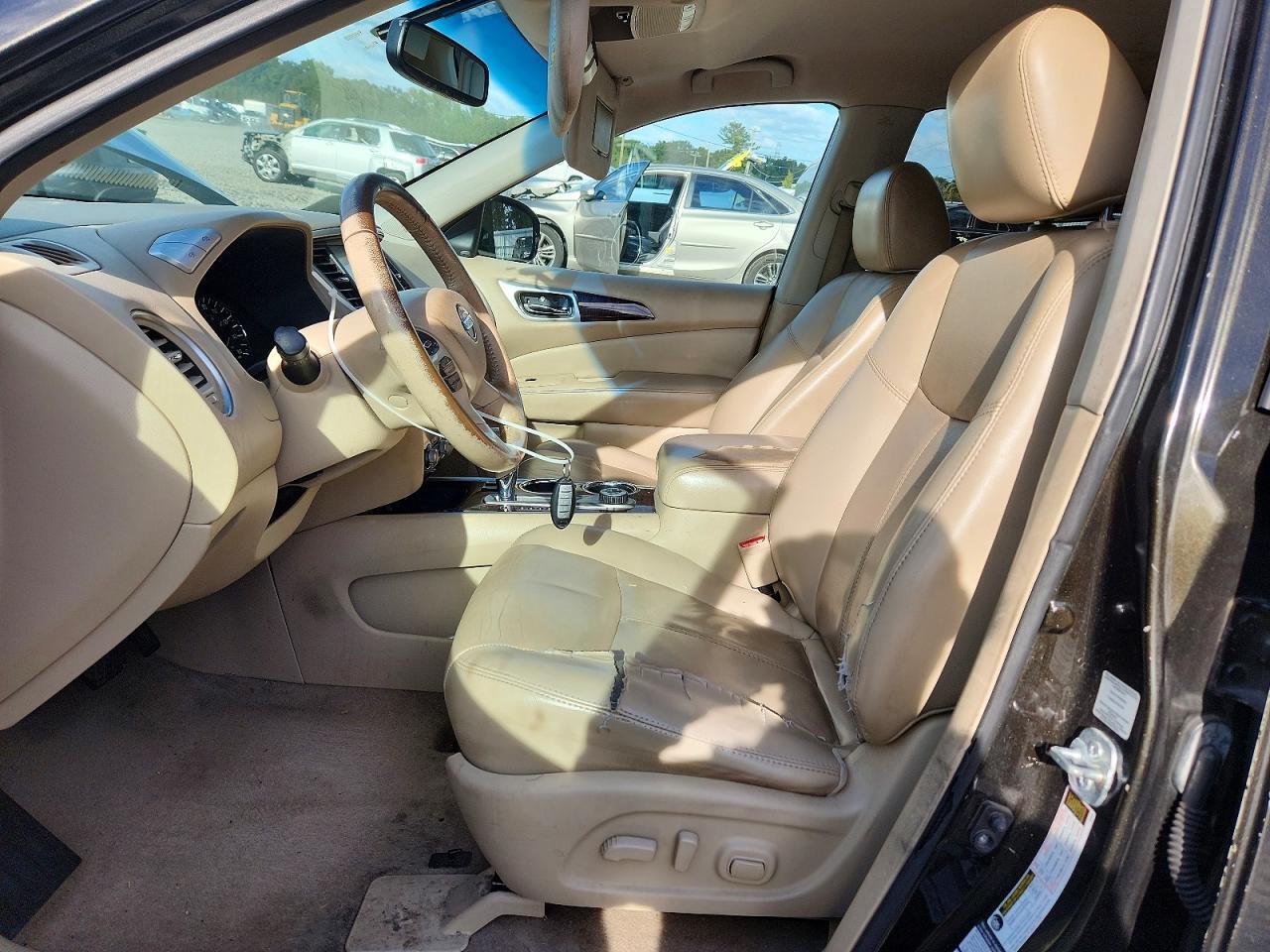 2015 NISSAN PATHFINDER SL — Фото 7 из 14
