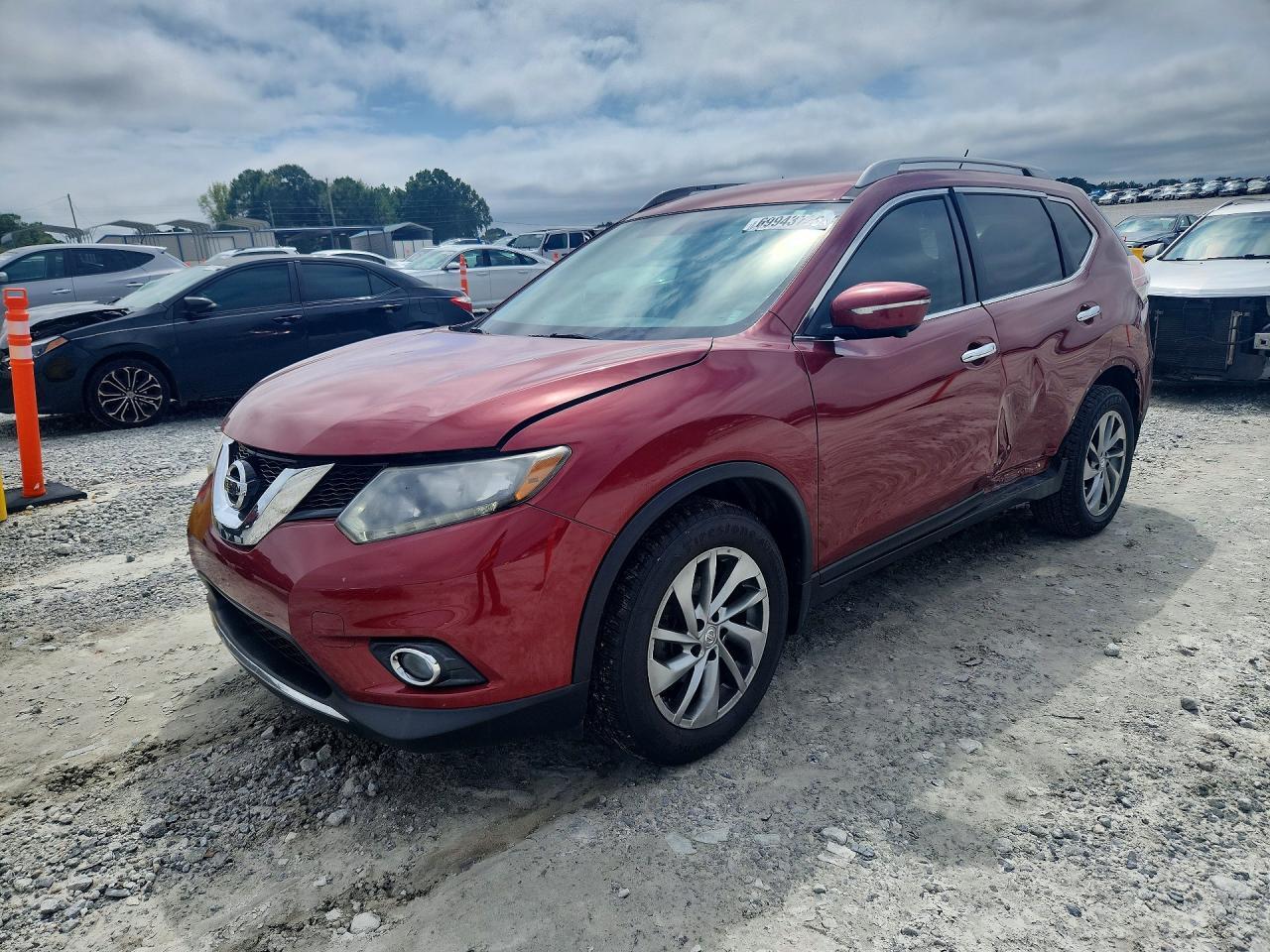 2015 NISSAN ROGUE SL