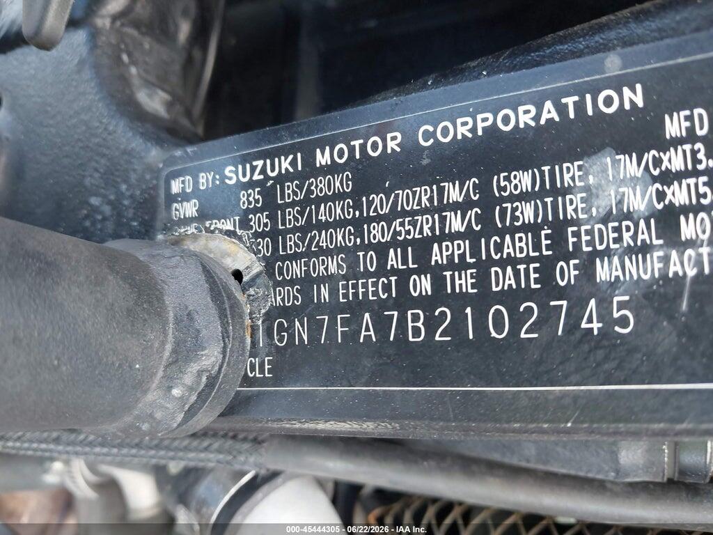 JS1GN7FA7B2102745 2011 SUZUKI GSX-R600 photo no. 10