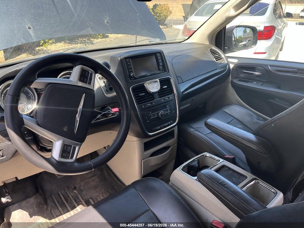 2C4RC1BG6DR690878 2013 CHRYSLER TOWN & COUNTRY photo no. 4