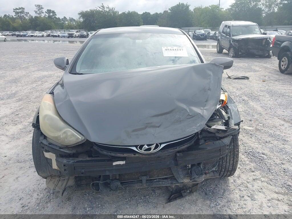 5NPDH4AE3DH269243 2013 HYUNDAI ELANTRA photo no. 12