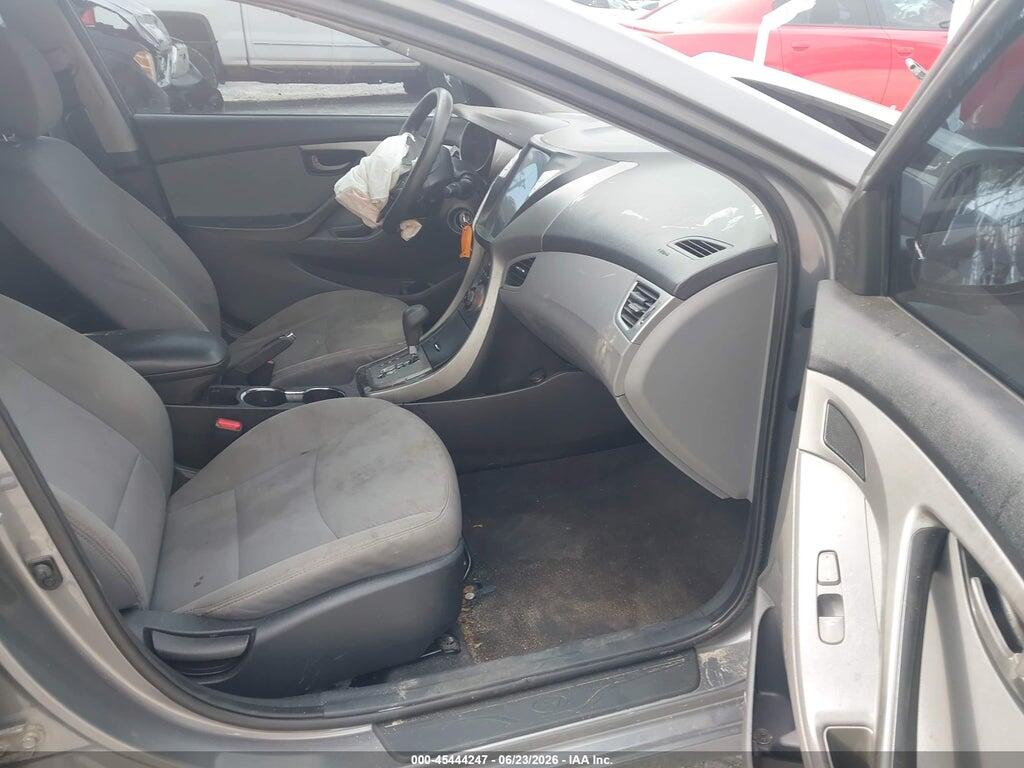 5NPDH4AE3DH269243 2013 HYUNDAI ELANTRA photo no. 5