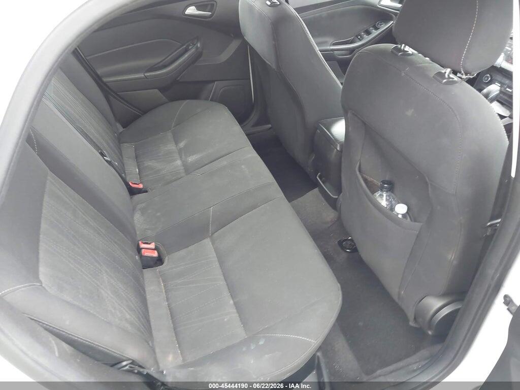 1FADP3F27JL272249 2018 FORD FOCUS photo no. 8