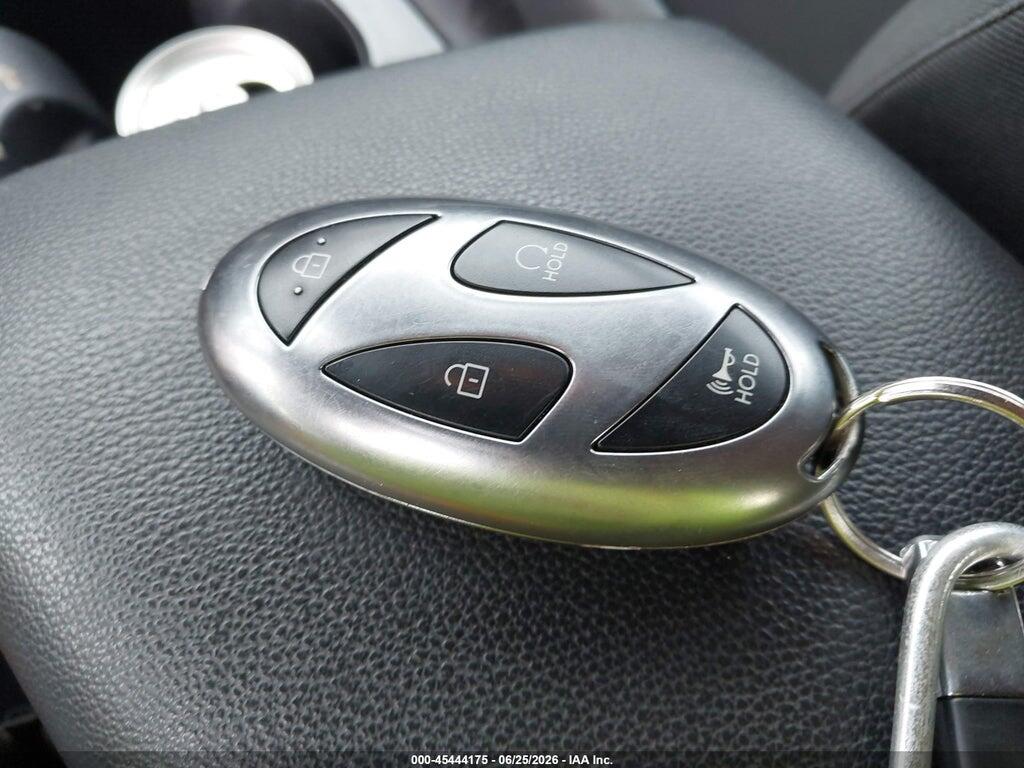 KMHLS4DG6SU949954 2025 HYUNDAI ELANTRA photo no. 11