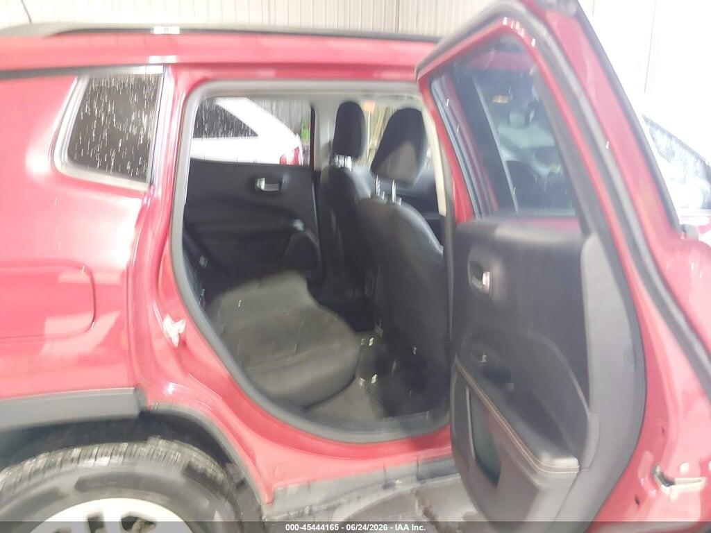 3C4NJDAB5HT647325 2017 JEEP NEW COMPASS photo no. 8