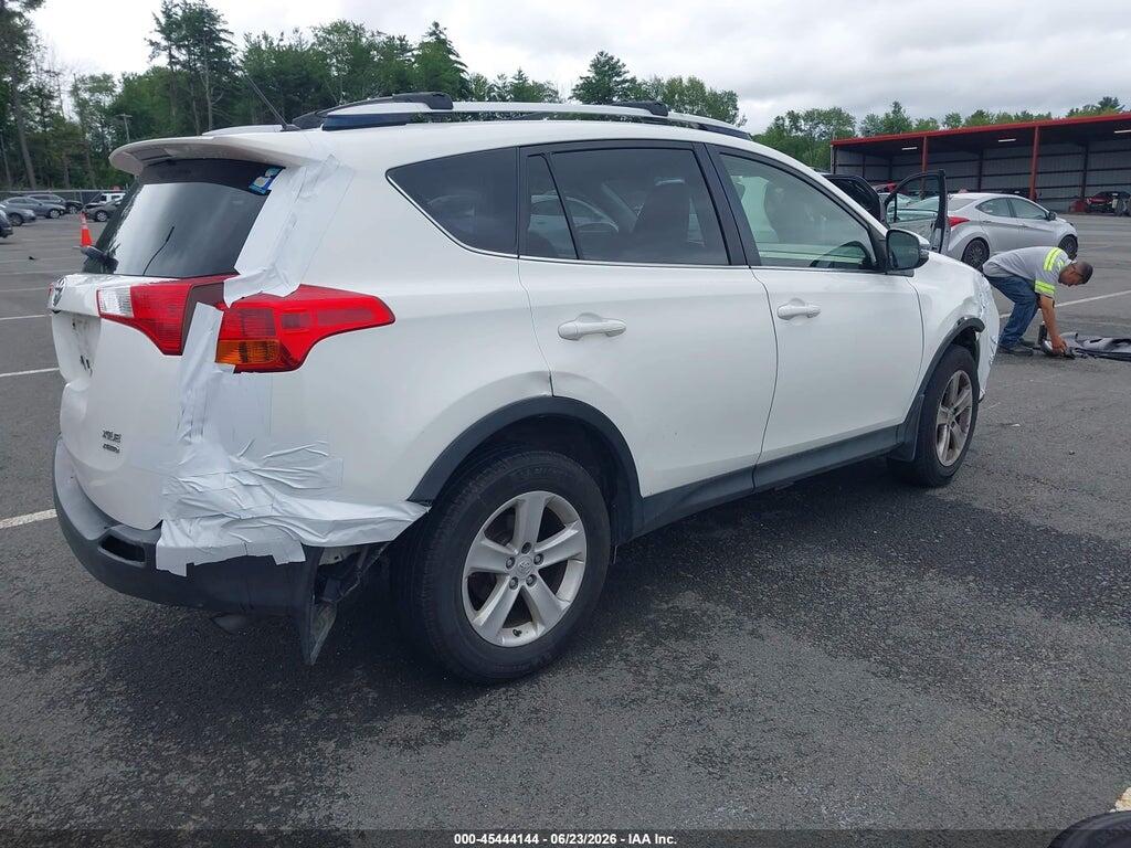 JTMRFREV2DD006797 2013 TOYOTA RAV4 photo no. 4