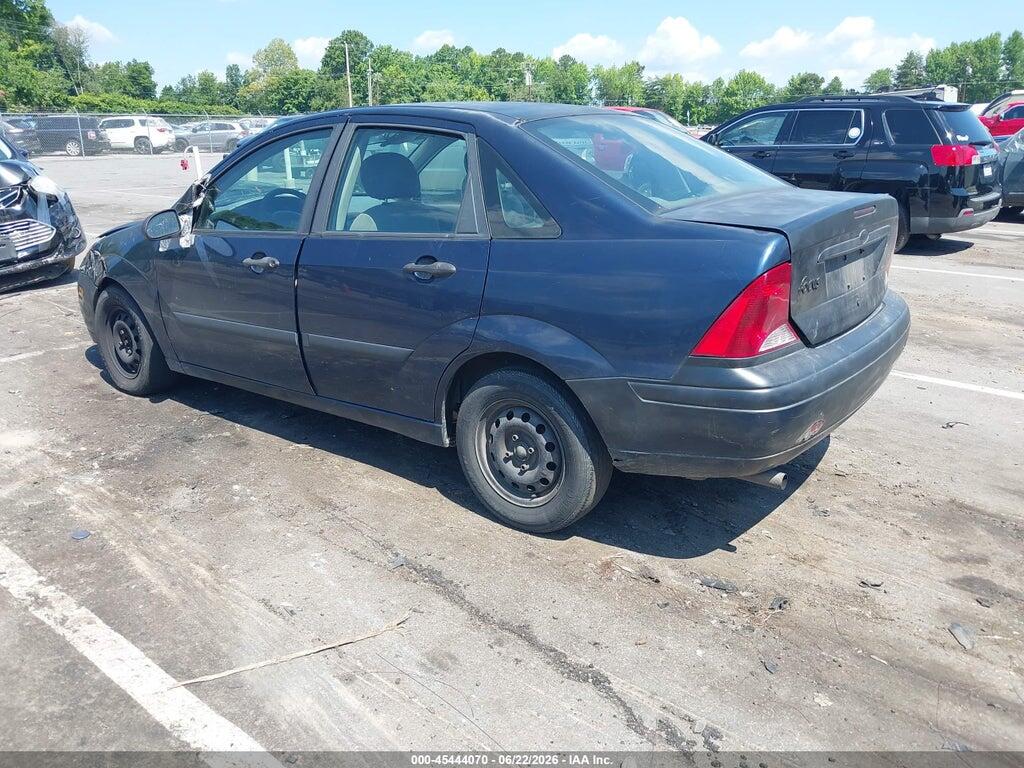 1FAFP33P03W102406 2003 FORD FOCUS photo no. 3