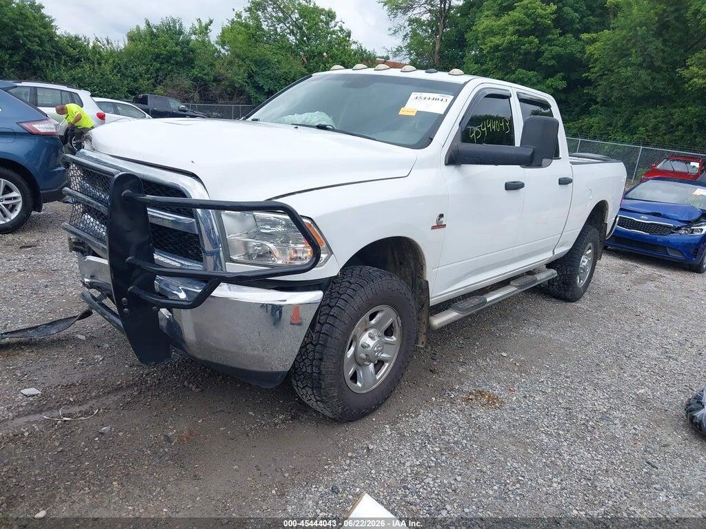 3C6UR5CL4JG192201 2018 RAM 2500 photo no. 2