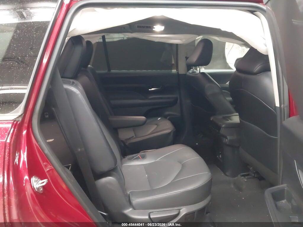 5TDAAAB53RS063202 2024 TOYOTA GRAND HIGHLANDER photo no. 8