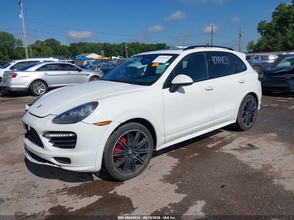 WP1AD2A29DLA79661 2013 PORSCHE CAYENNE photo no. 2