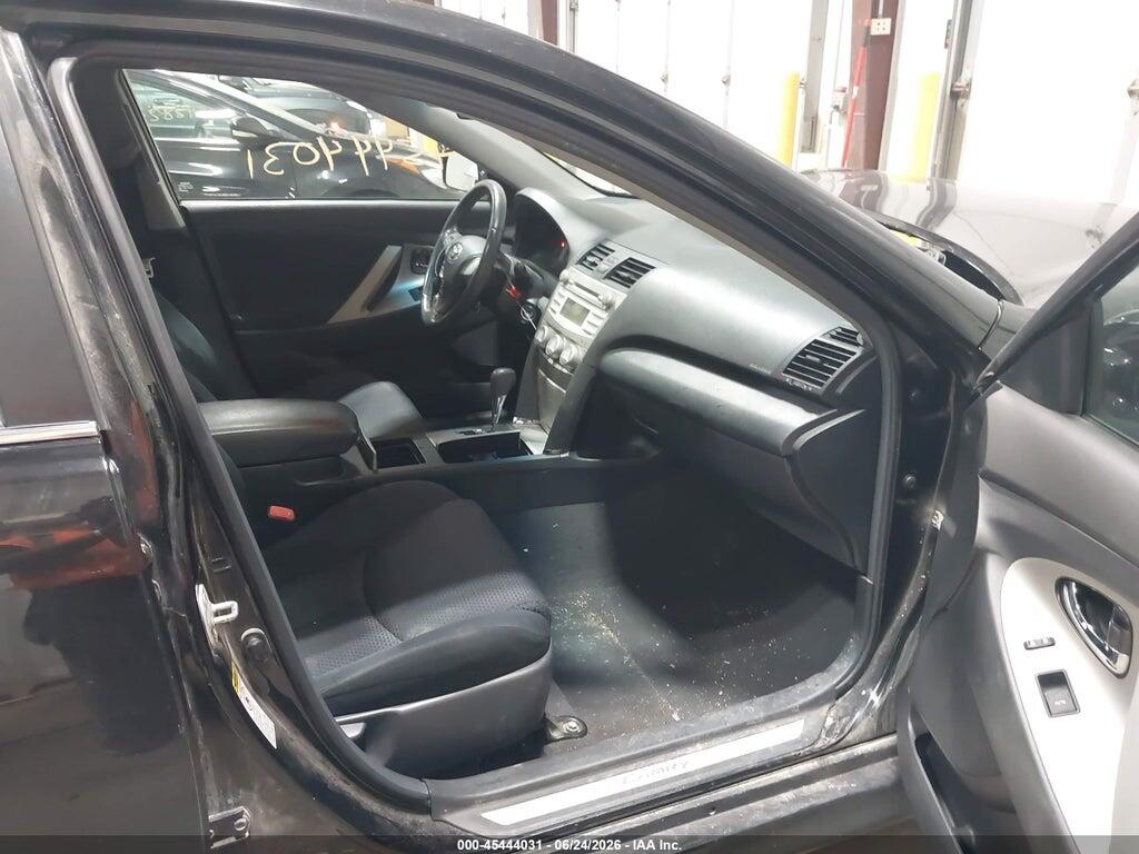 4T1BF3EK7BU762090 2011 TOYOTA CAMRY photo no. 5