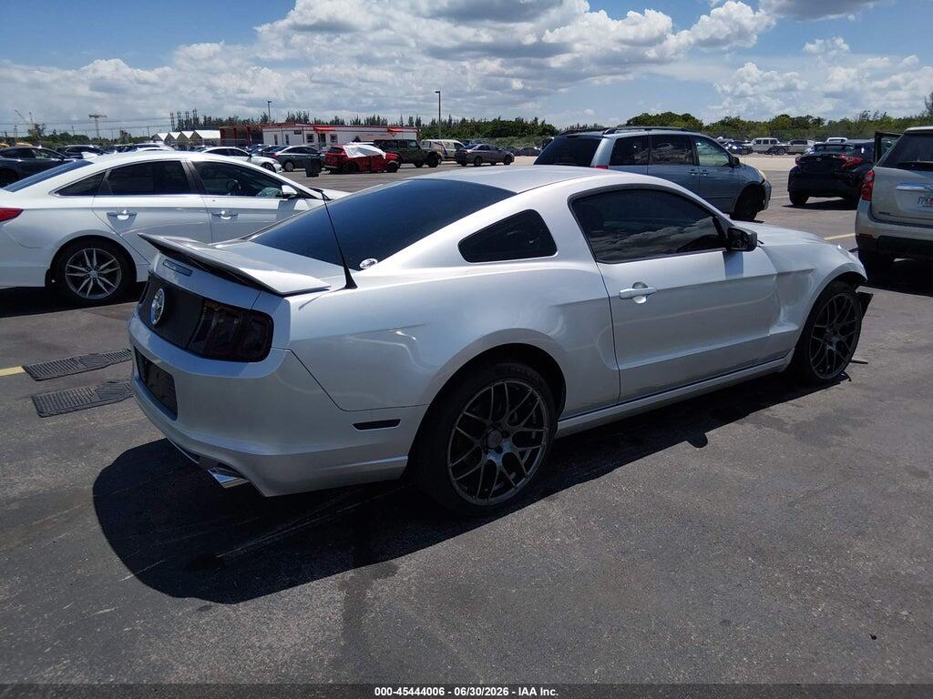 1ZVBP8AM7E5259015 2014 FORD MUSTANG photo no. 4