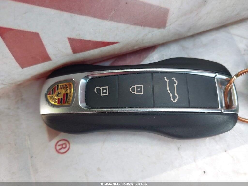 WP1BE2AY3NDA51131 2022 PORSCHE CAYENNE E-HYBRID COUPE photo no. 11