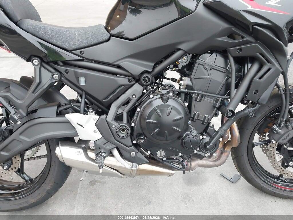 ML5EREP12SDAF8817 2025 KAWASAKI ER650 photo no. 8