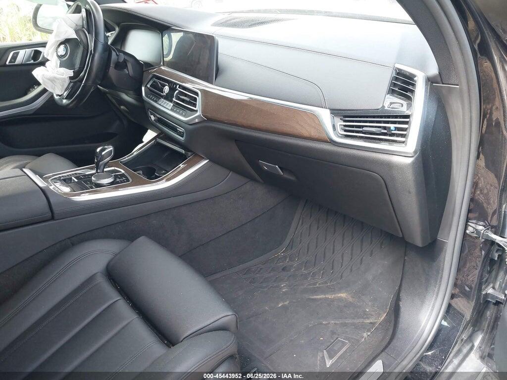 5UXCR6C59KLL63121 2019 BMW X5 photo no. 5