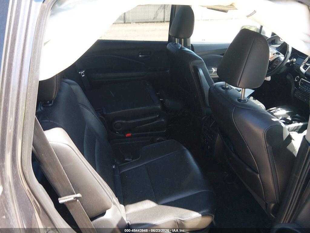 5FNYF6H09HB046366 2017 HONDA PILOT photo no. 8