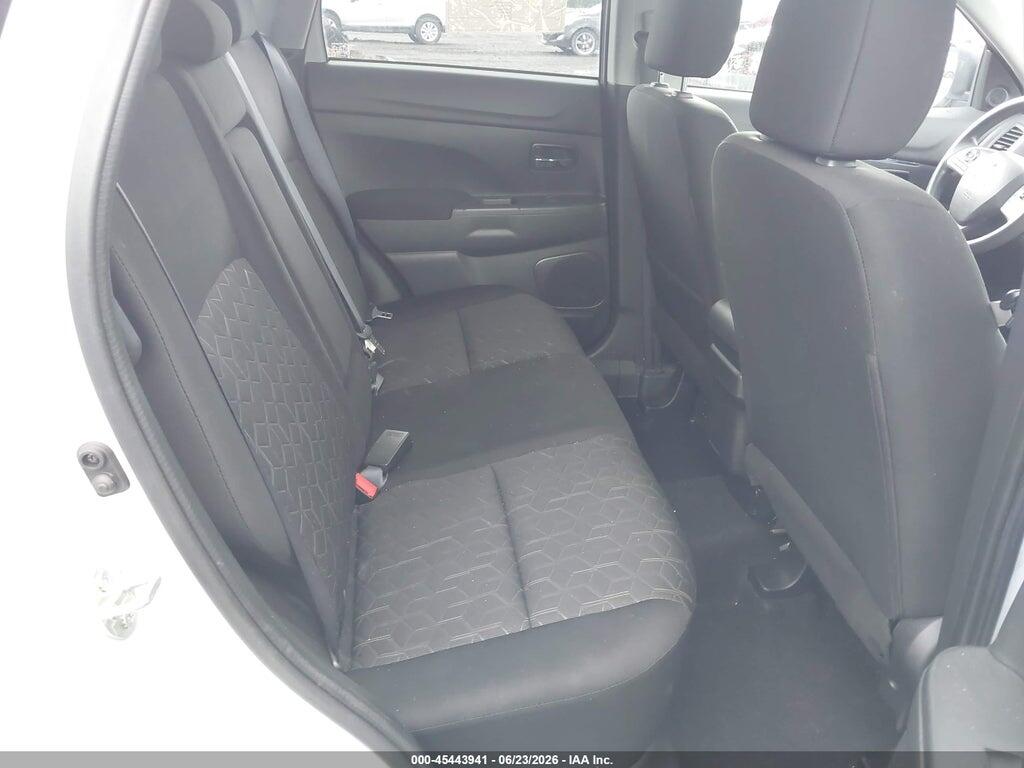 JA4ARUAU7NU018797 2022 MITSUBISHI OUTLANDER SPORT photo no. 8