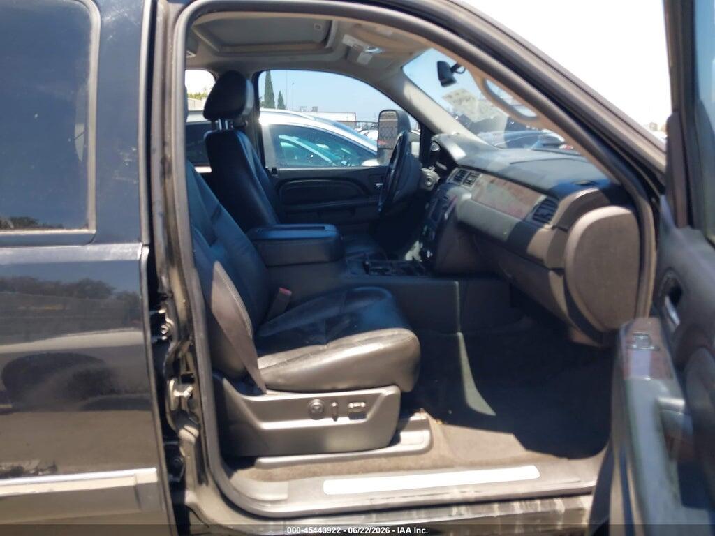 1GKUCEEF1AR290947 2010 GMC YUKON photo no. 5
