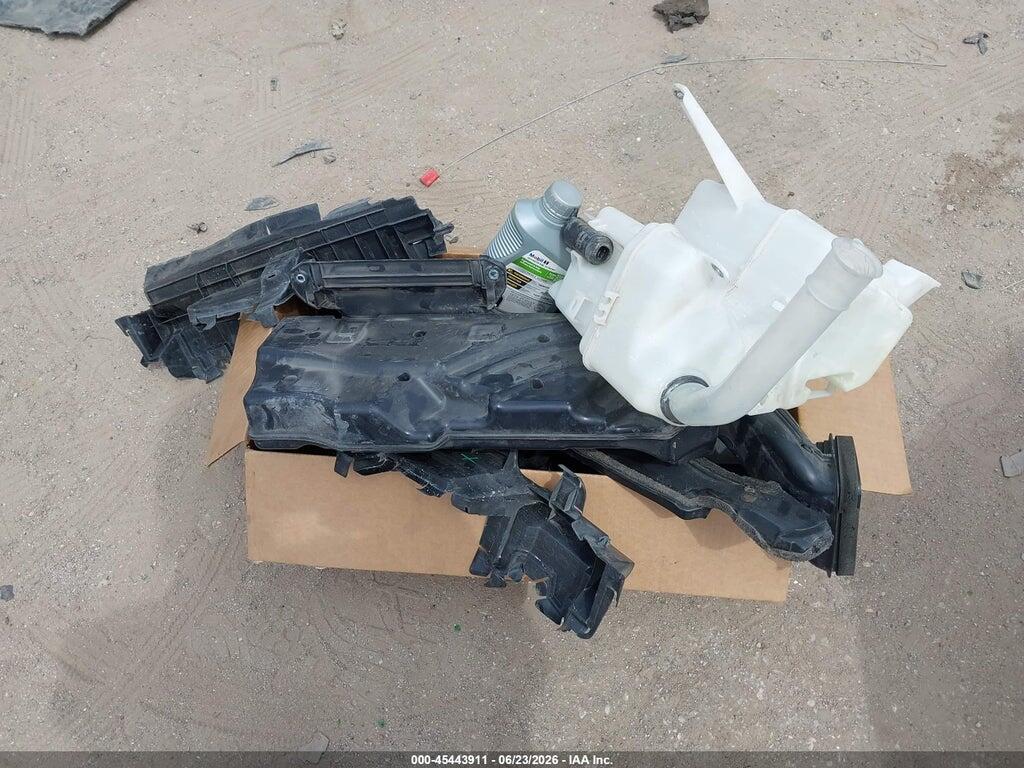 4T1G11AK2MU593954 2021 TOYOTA CAMRY photo no. 12